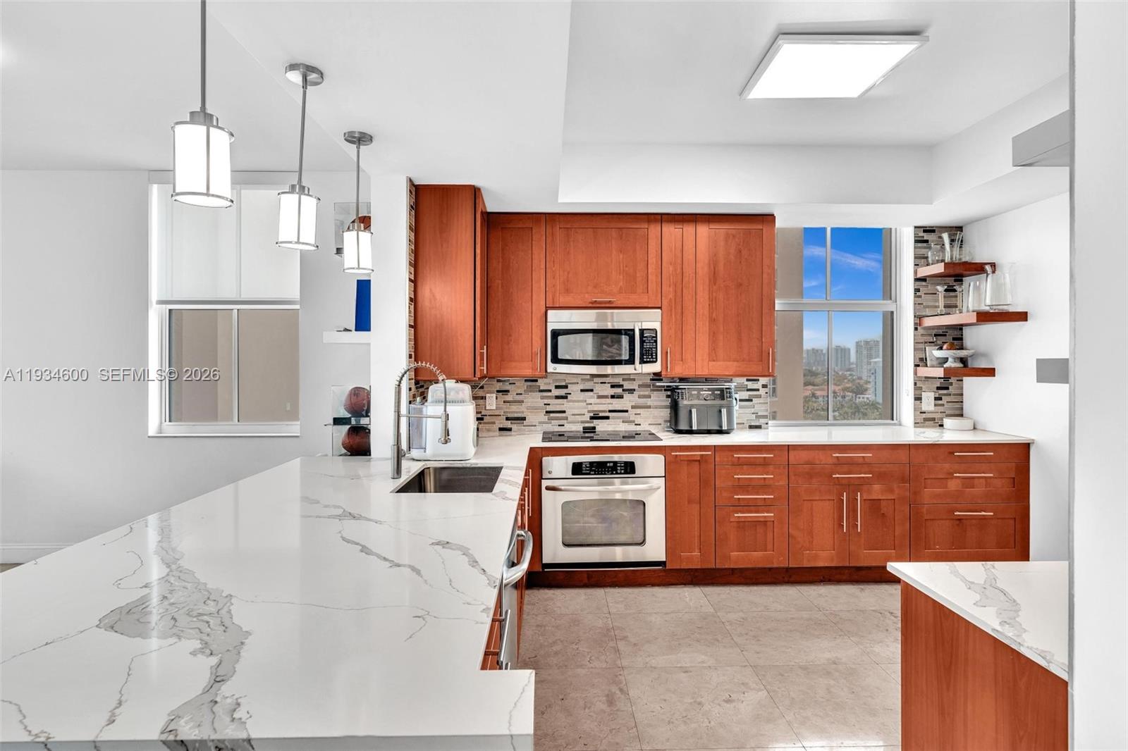 AVENTURA MARINA CONDO NUM - Residential