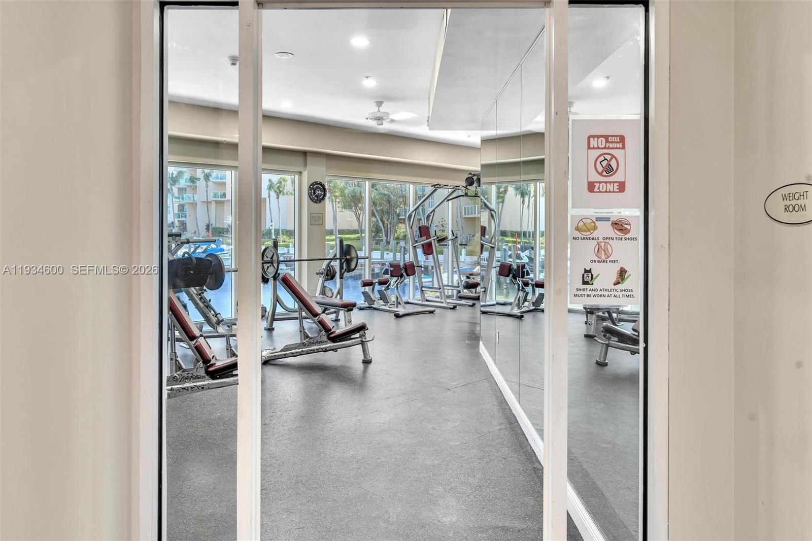 AVENTURA MARINA CONDO NUM - Residential