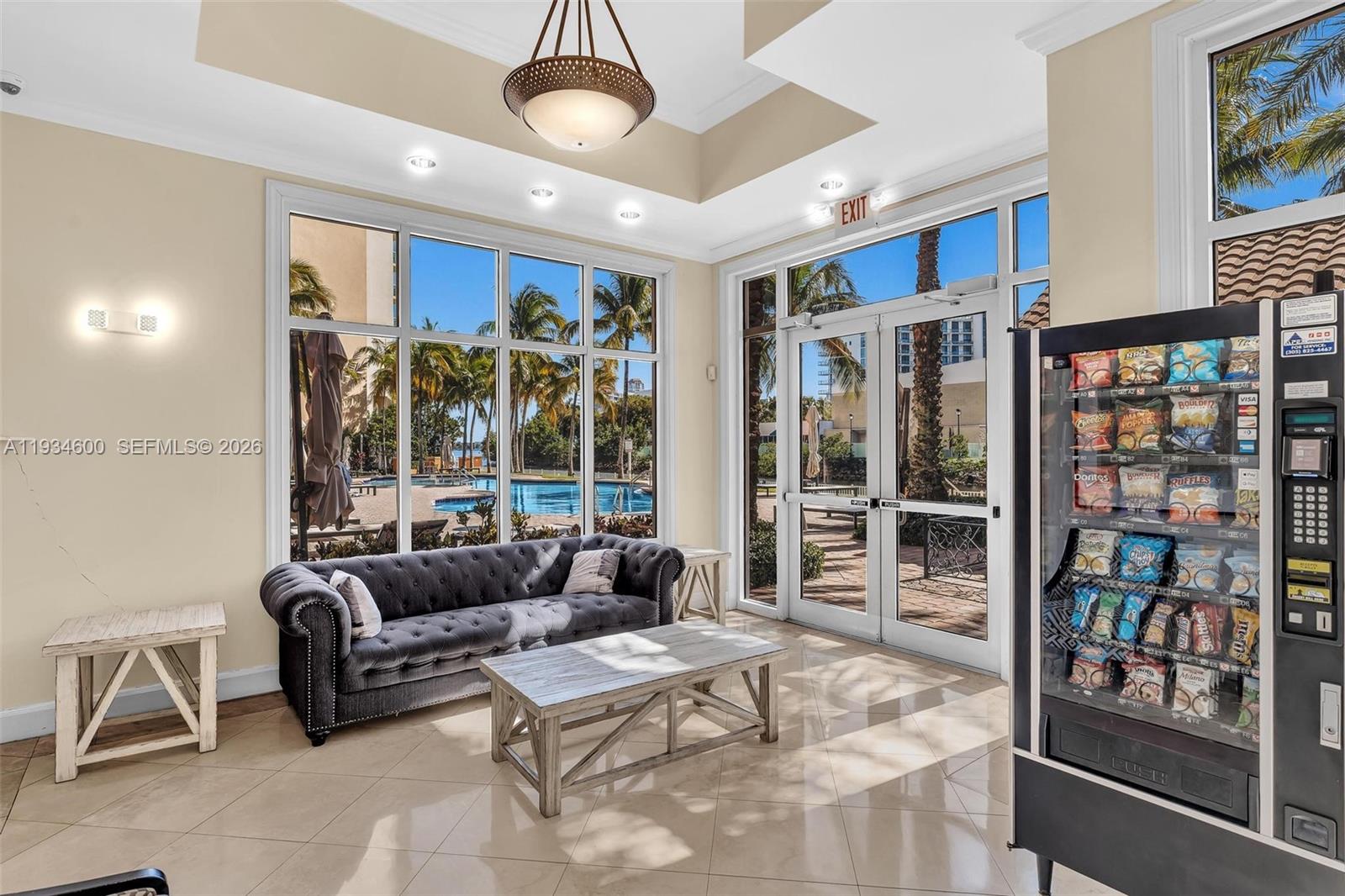 AVENTURA MARINA CONDO NUM - Residential