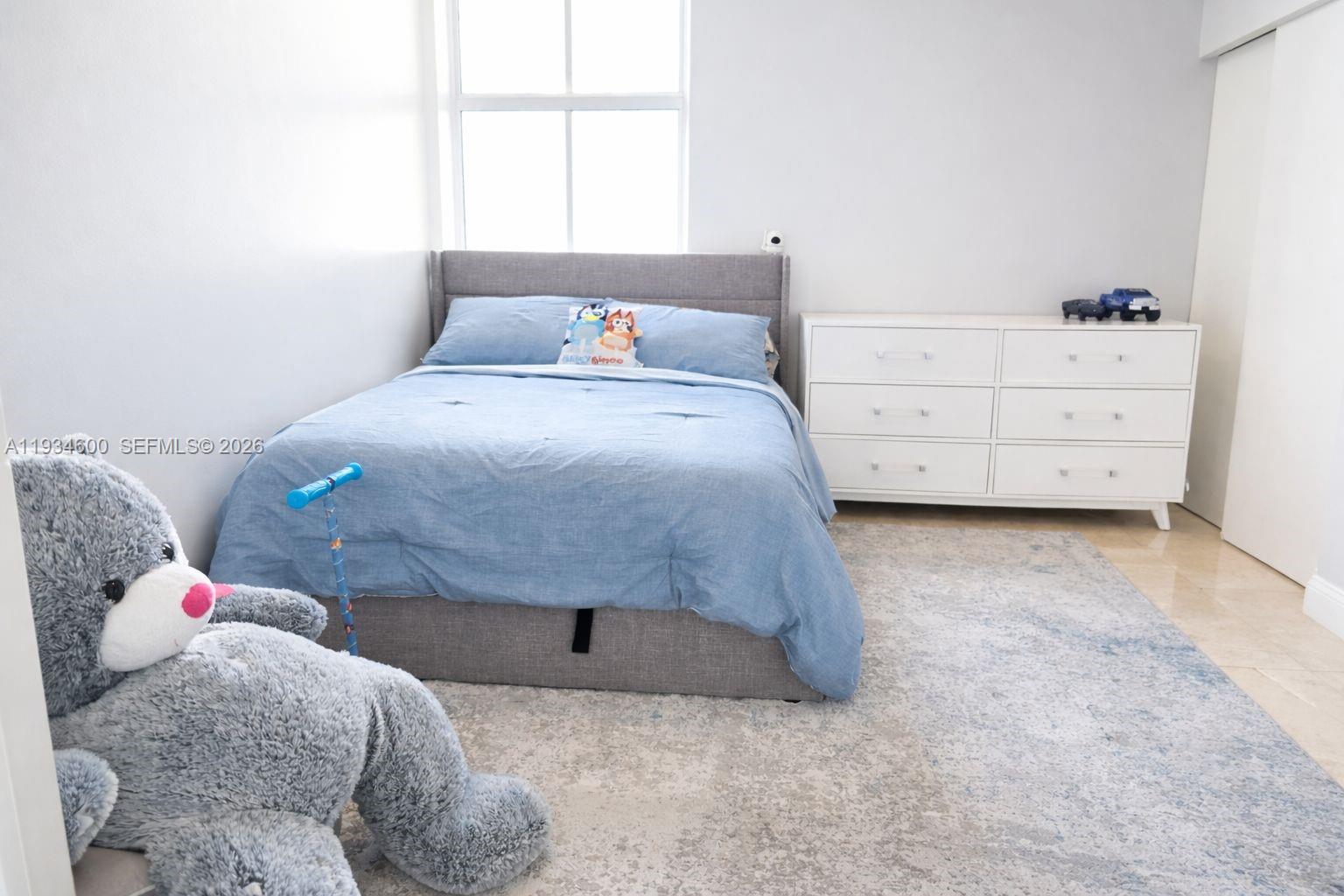 AVENTURA MARINA CONDO NUM - Residential