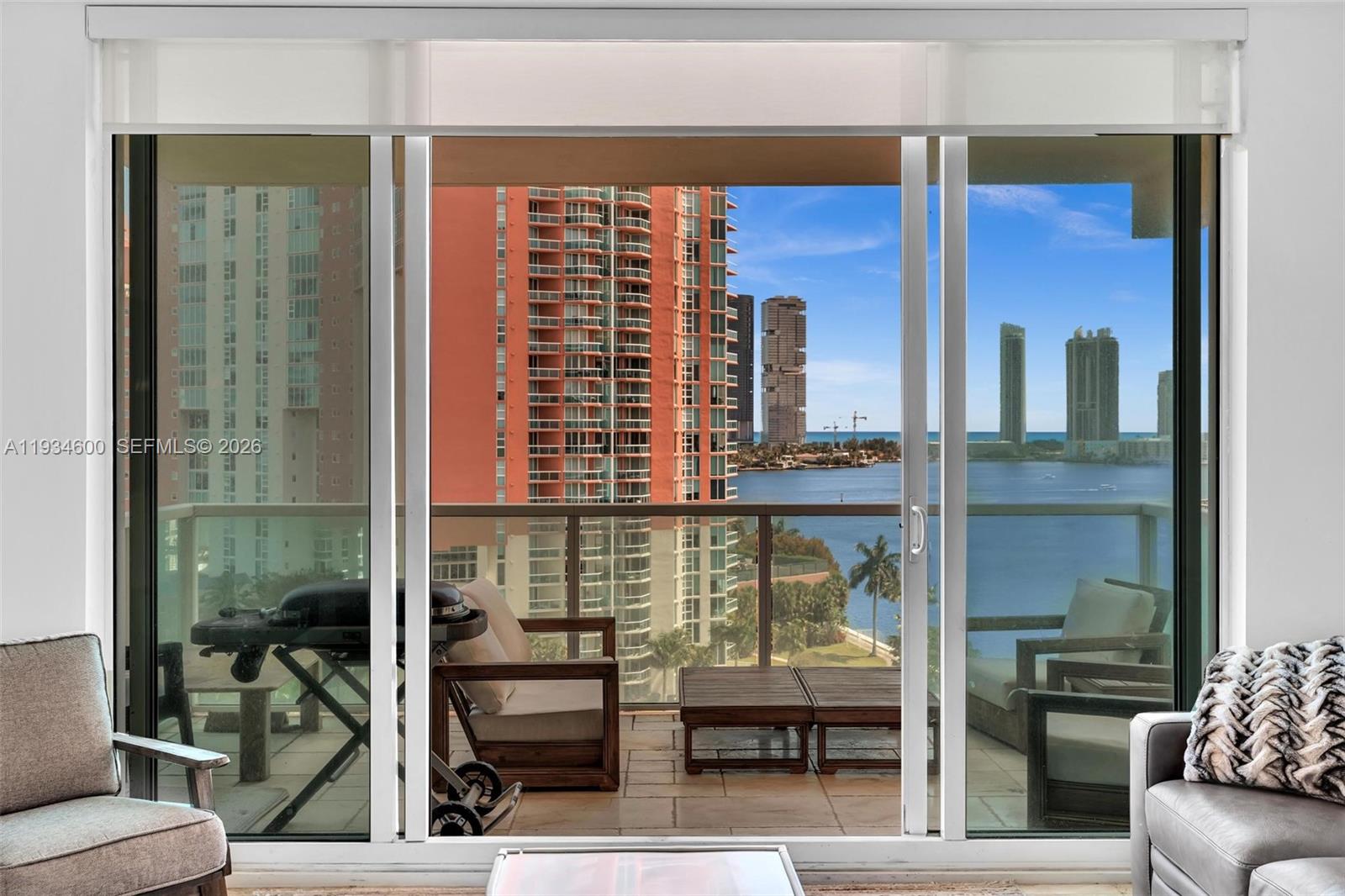 AVENTURA MARINA CONDO NUM - Residential