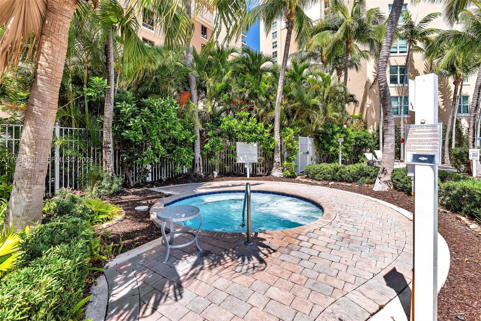 AVENTURA MARINA CONDO NUM - Residential