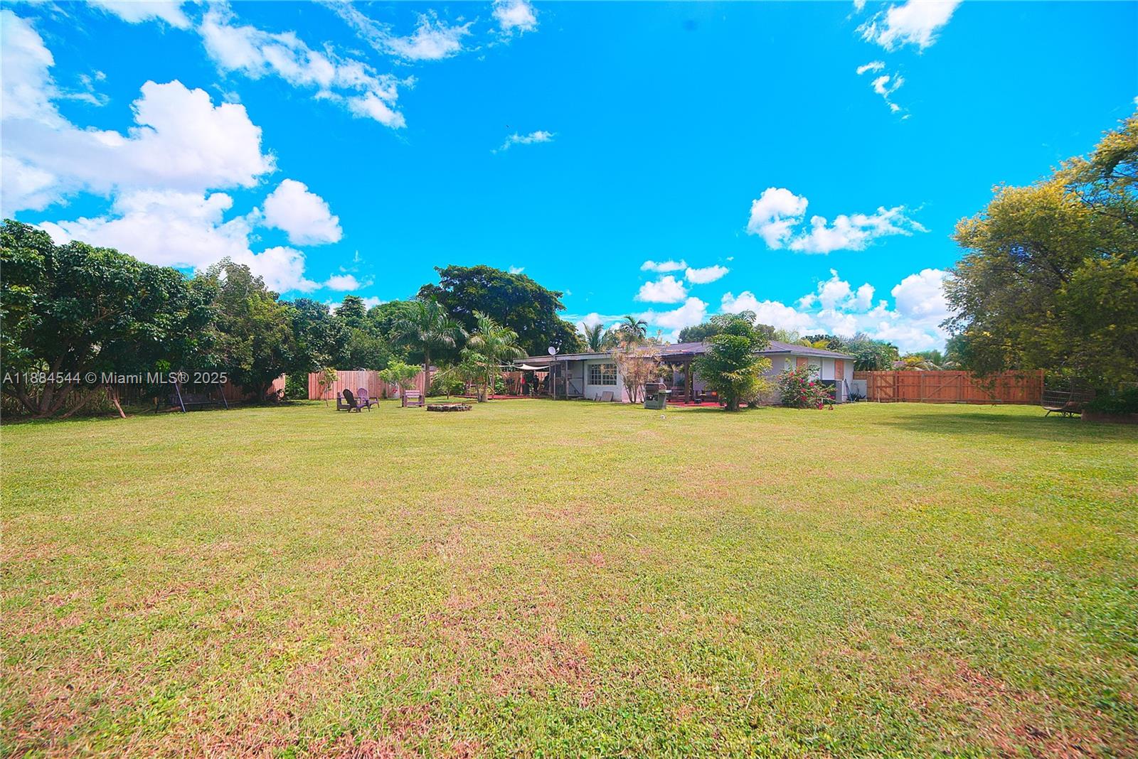 WALDIN PARK ESTATES - Residential