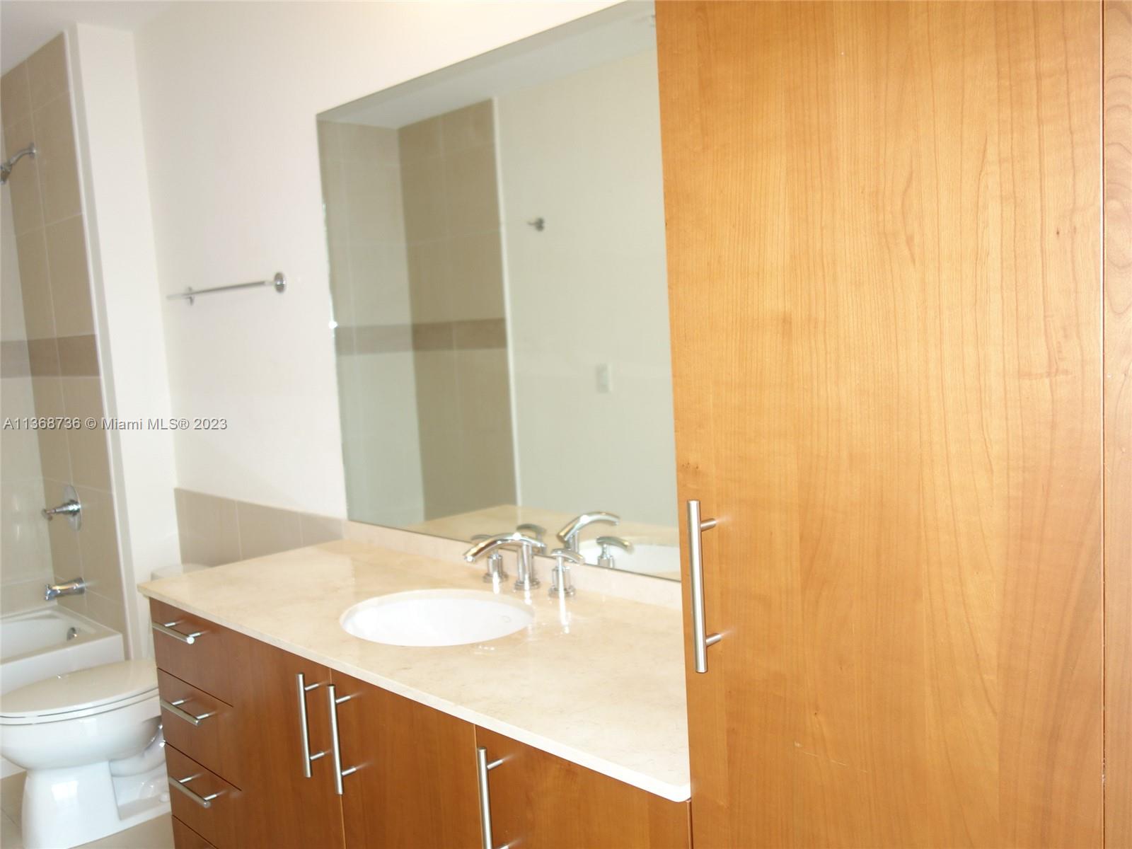 OCEAN MARINE YACHT CLUB C - Residential Lease