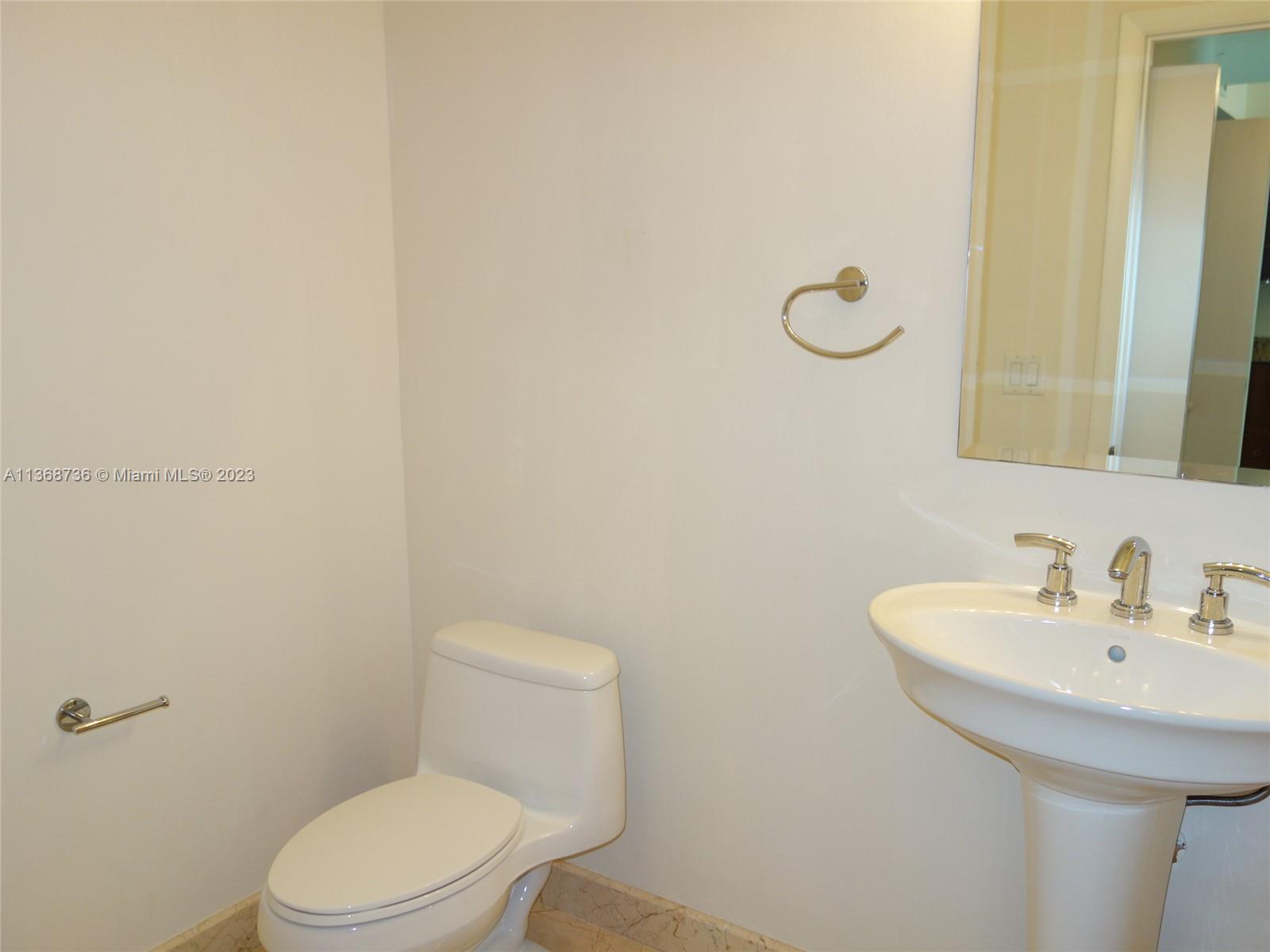 OCEAN MARINE YACHT CLUB C - Residential Lease