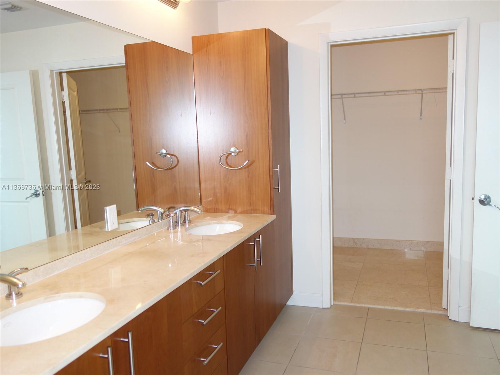 OCEAN MARINE YACHT CLUB C - Residential Lease