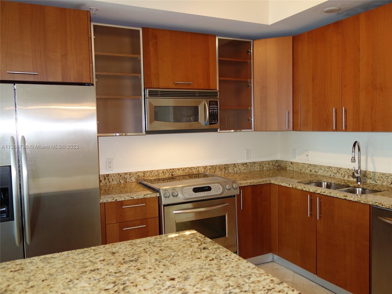 OCEAN MARINE YACHT CLUB C - Residential Lease