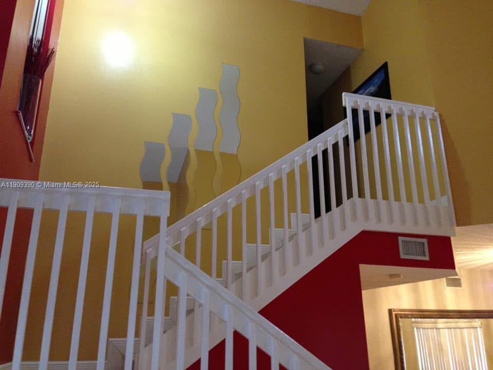 LAKES OF THE MEADOW-MEADO - Residential Lease