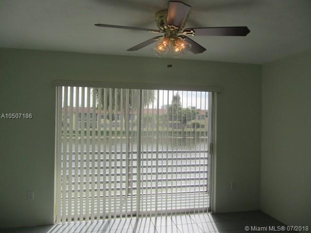 BISCAYNE LAKE GDN BLDG B - Residential