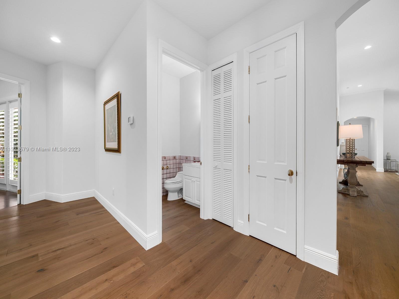 HELMS COUNTRY ESTATES RE- - Residential