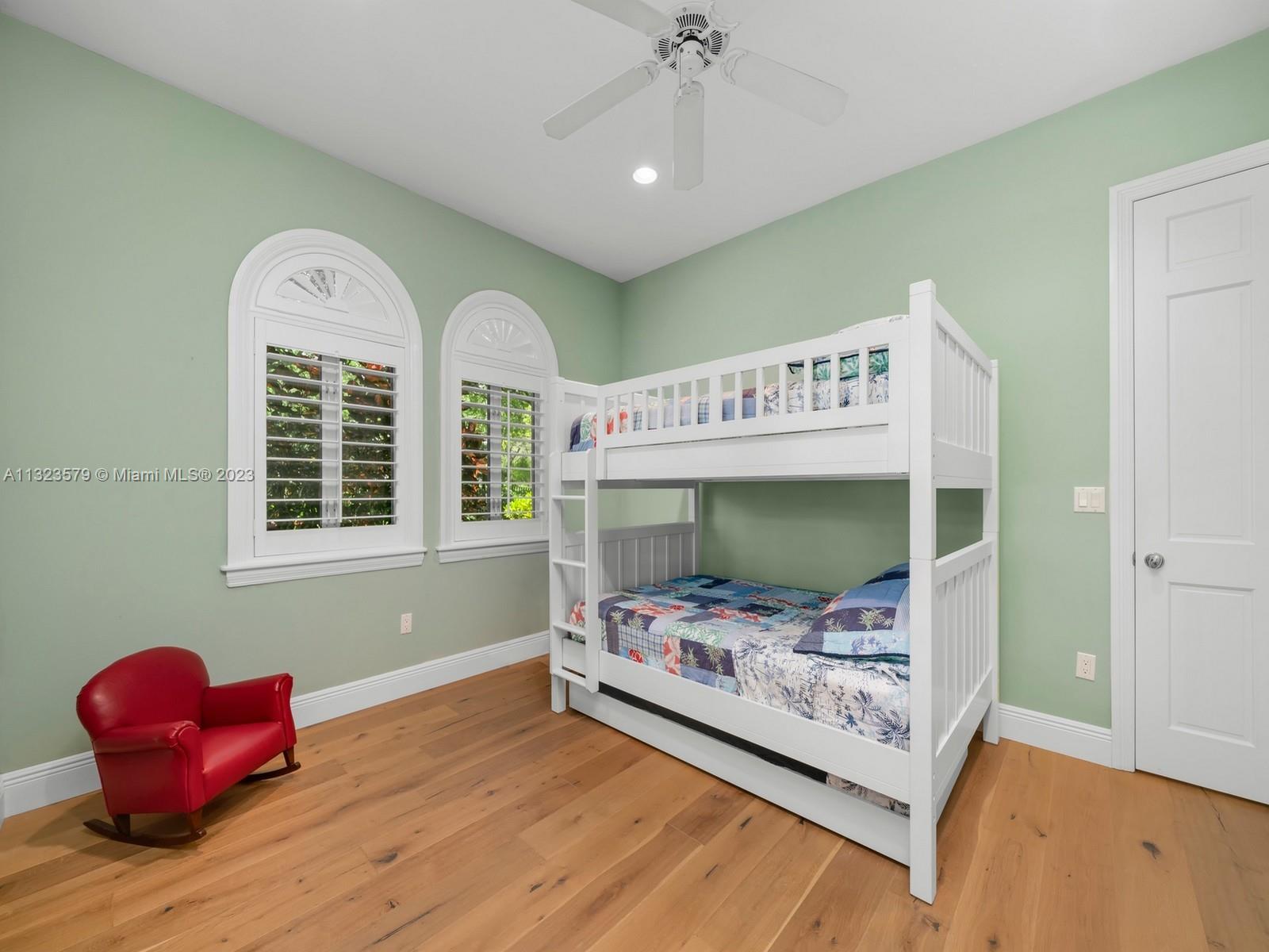 HELMS COUNTRY ESTATES RE- - Residential