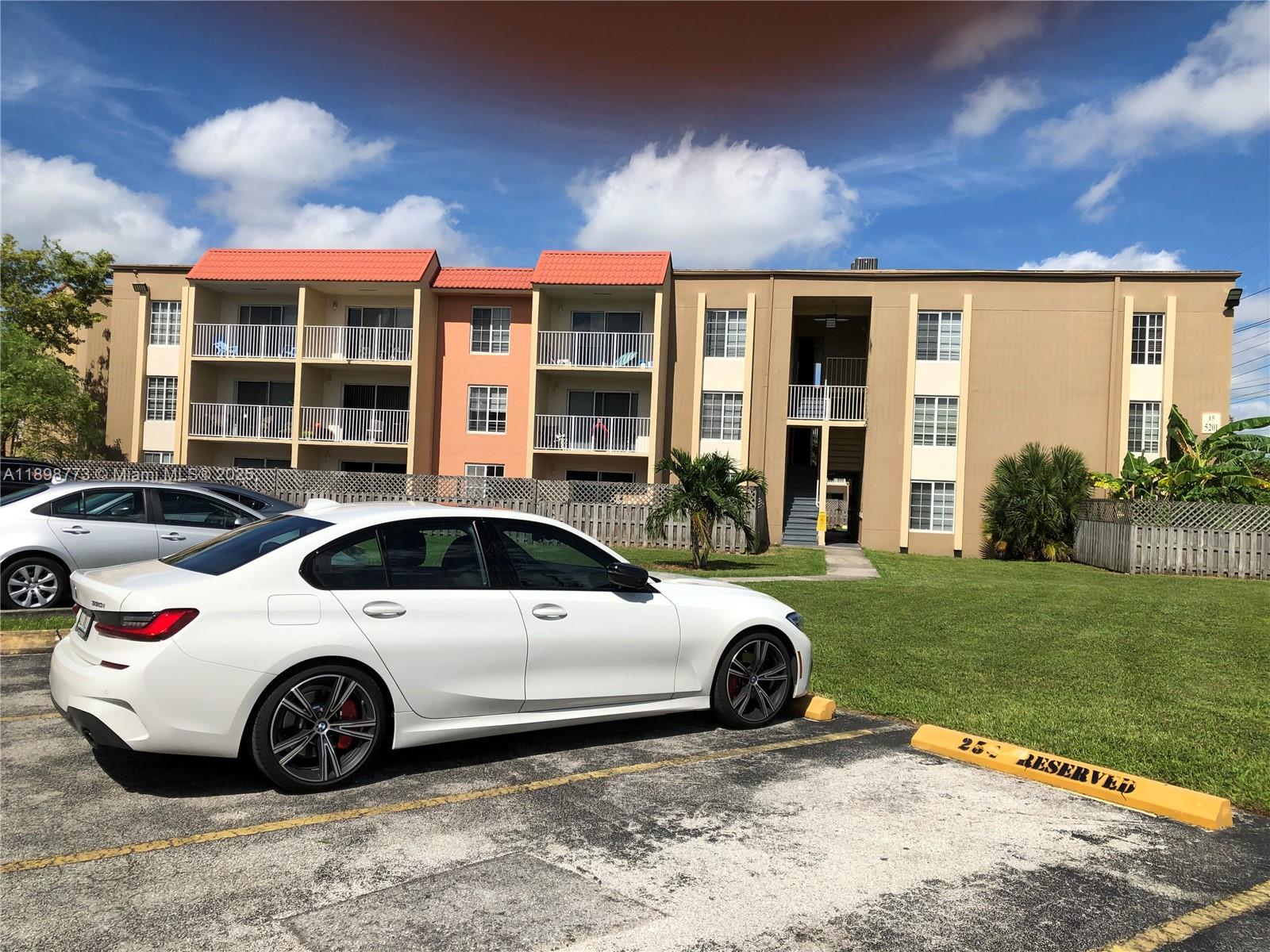 DORAL GARDENS II CONDO - Residential Lease