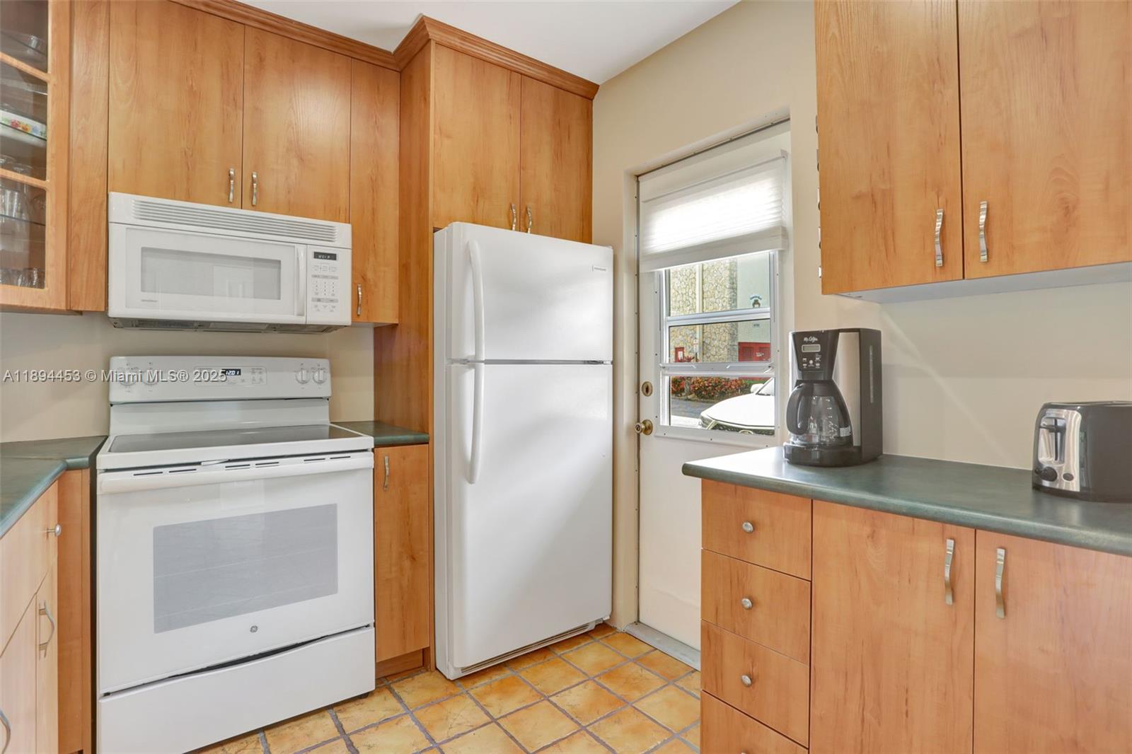 4311 NW 16th St B103