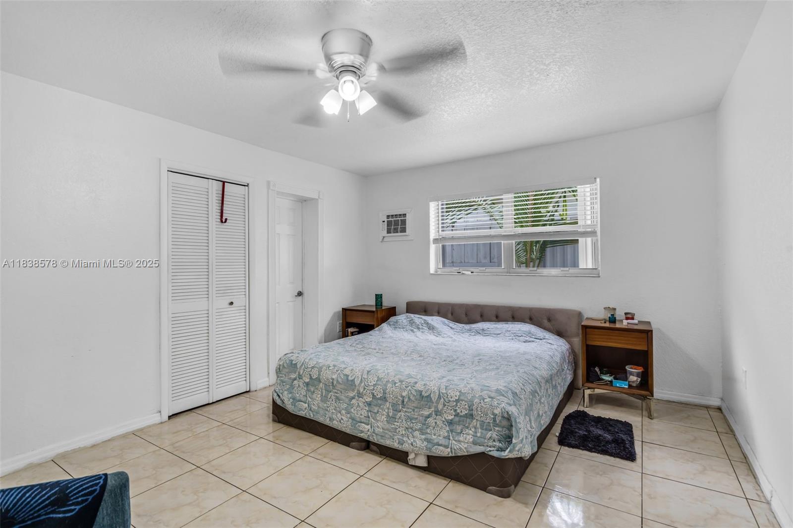 SILVER BLUFF GARDENS - Residential