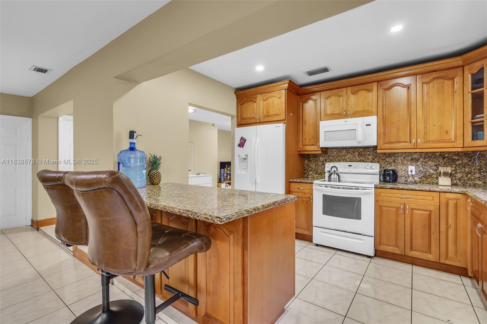 SILVER BLUFF GARDENS - Residential