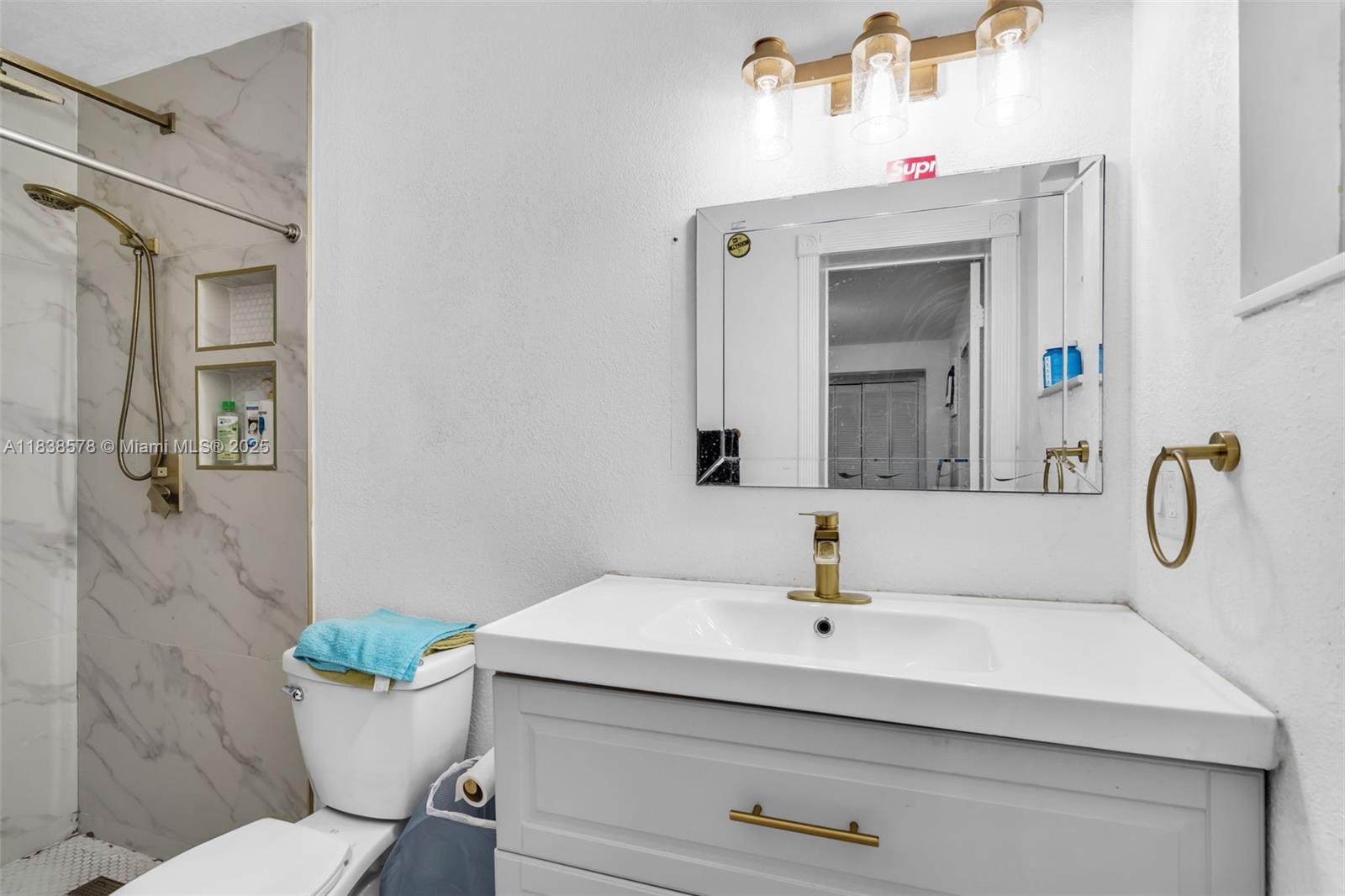 SILVER BLUFF GARDENS - Residential