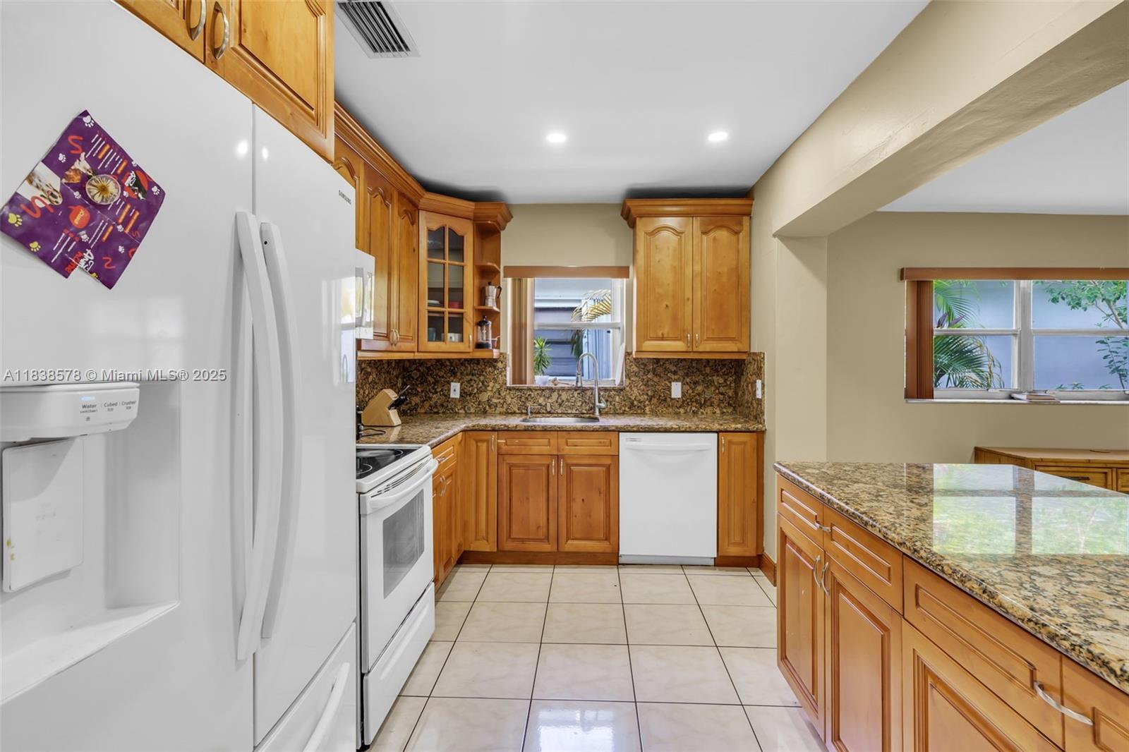 SILVER BLUFF GARDENS - Residential