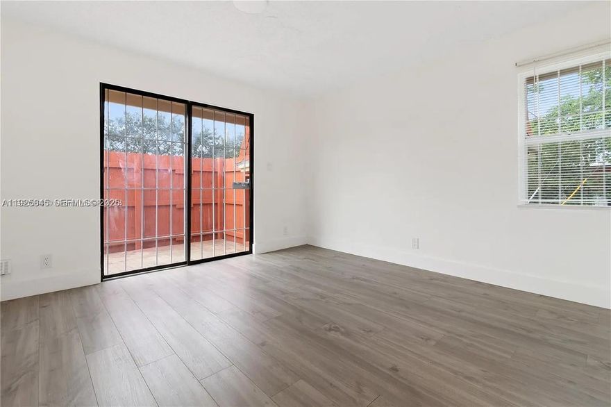 Great 2/1. Remodel. Parking space in front of the building. Washer and dryer inside the unit. No association. Easy to show and easy to rent.