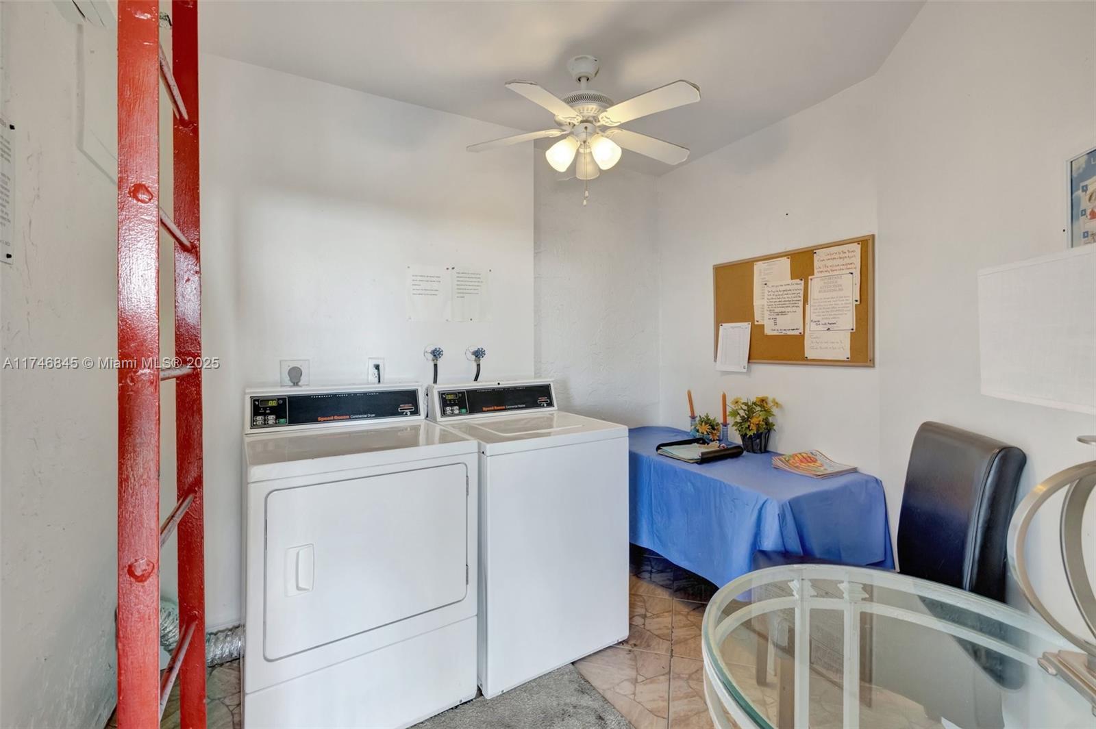 SUNRISE LAKES 103 CONDO - Residential