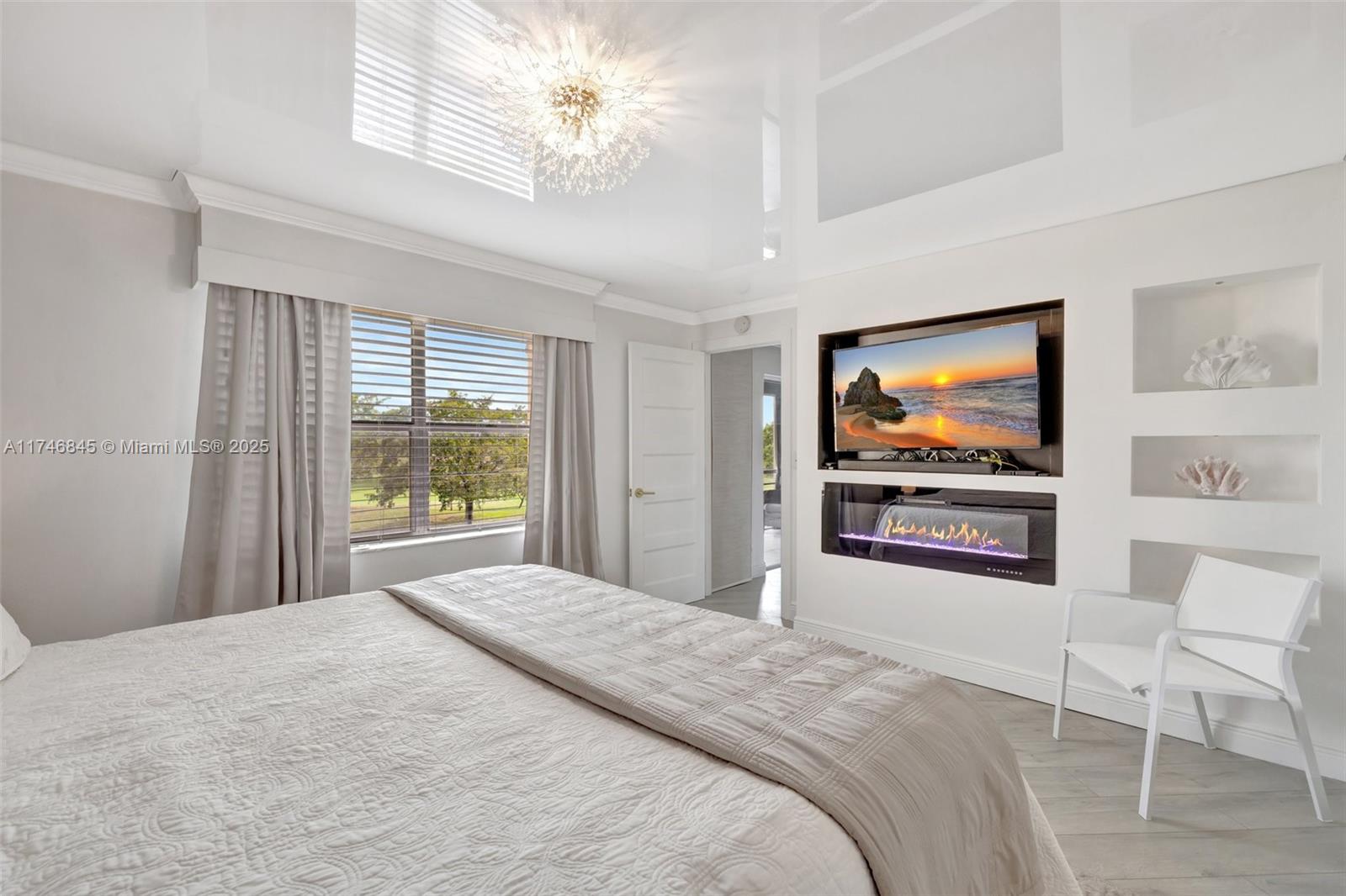 SUNRISE LAKES 103 CONDO - Residential