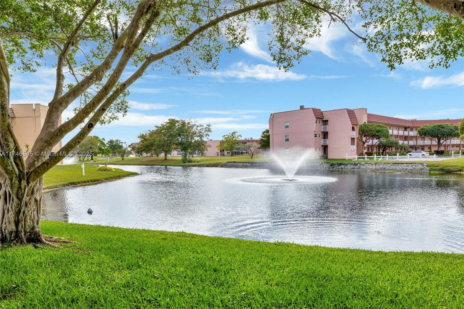 SUNRISE LAKES 103 CONDO - Residential