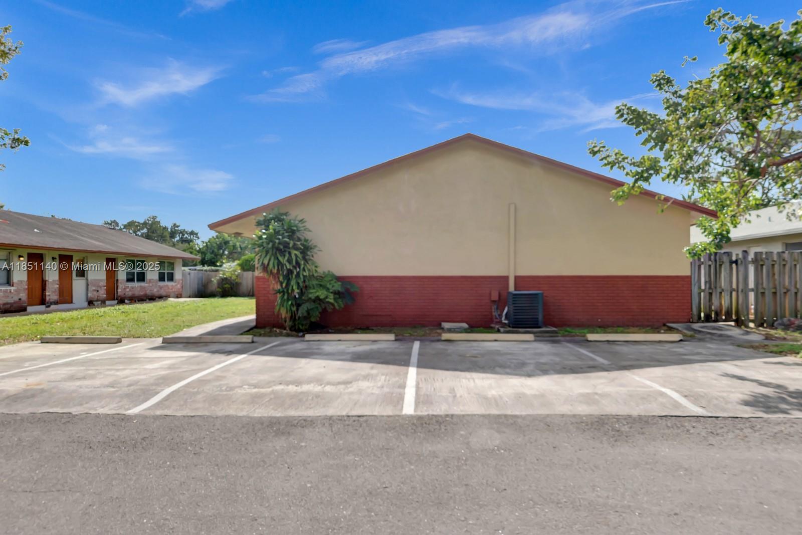 RIVERLAND VILLAGE PARK - Residential Income