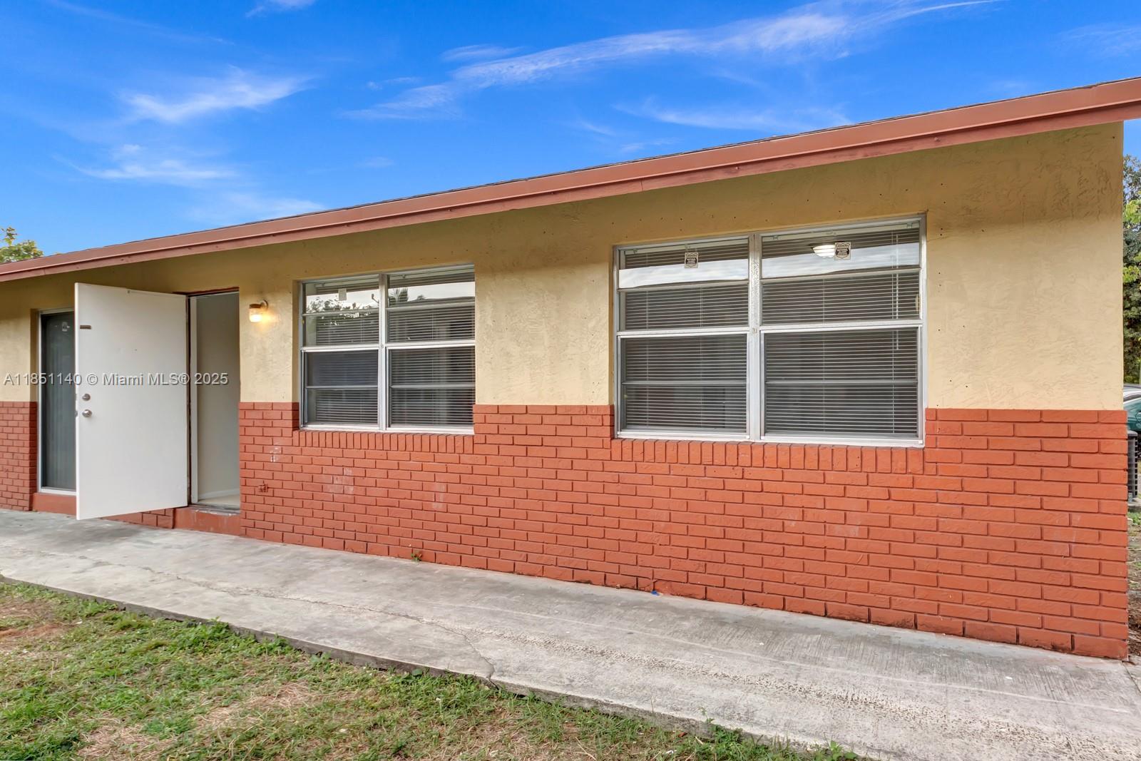 RIVERLAND VILLAGE PARK - Residential Income