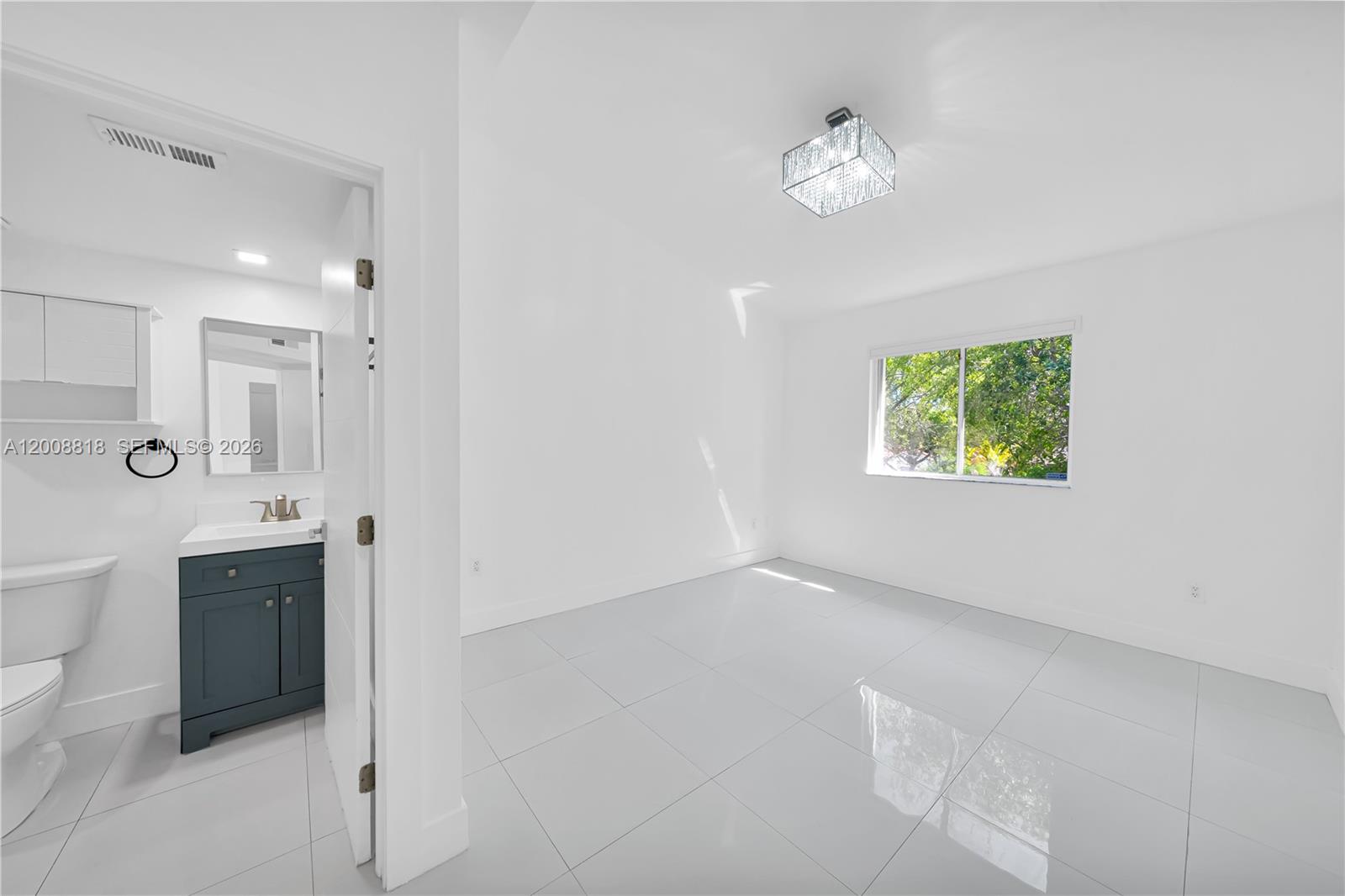 LAGO LINDO TOWNVILLAS - Residential