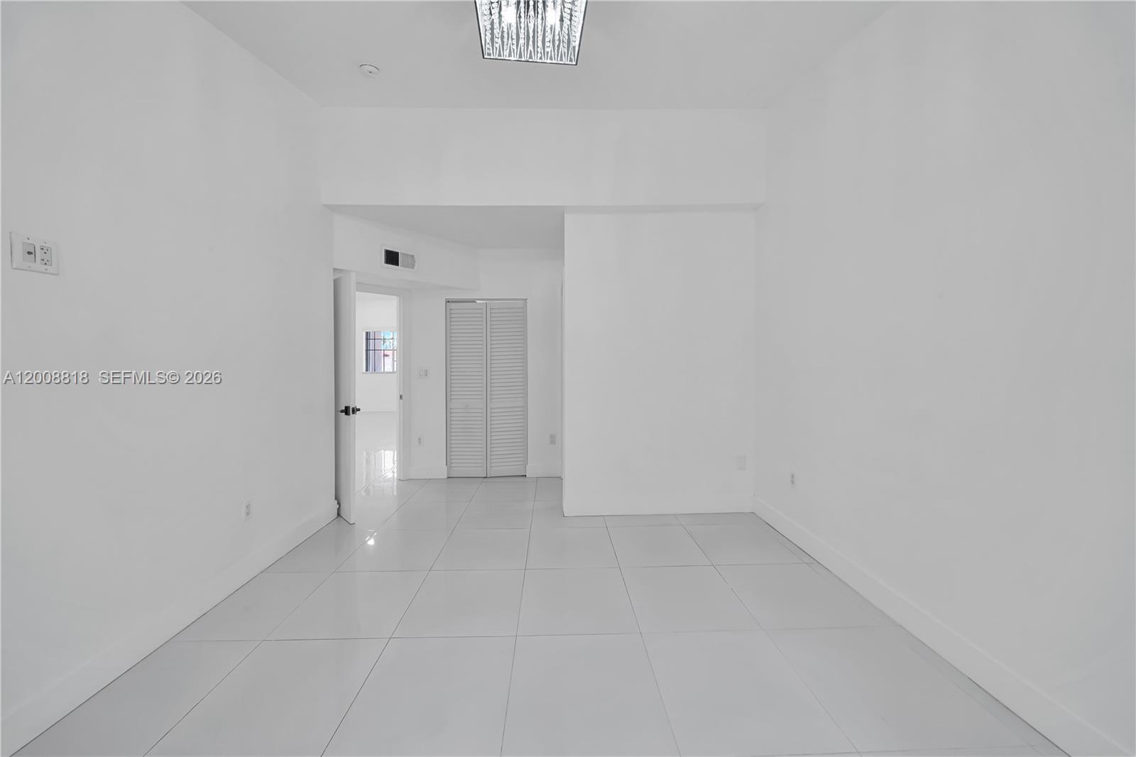 LAGO LINDO TOWNVILLAS - Residential