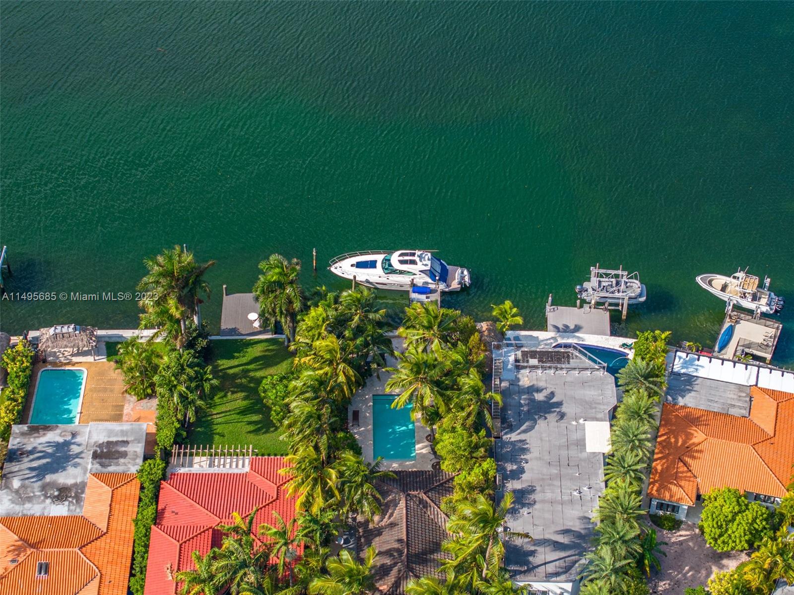 BISCAYNE BEACH-2ND ADDN - Residential