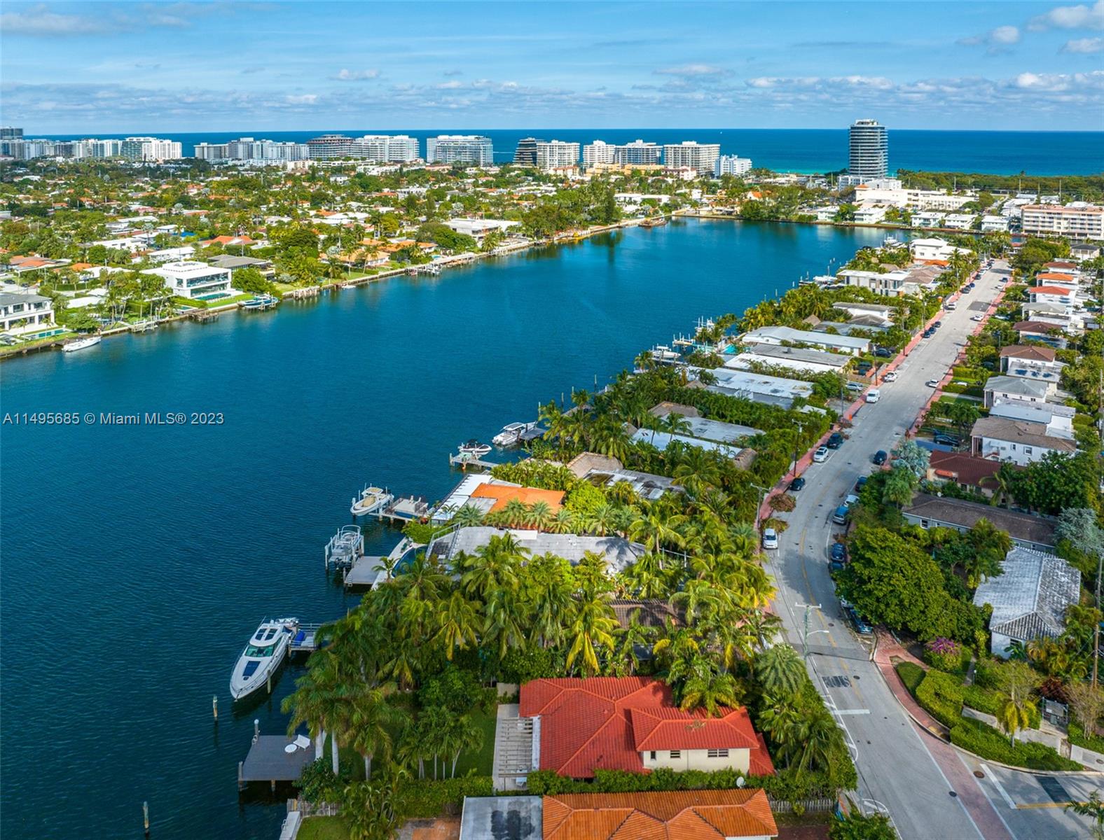 BISCAYNE BEACH-2ND ADDN - Residential