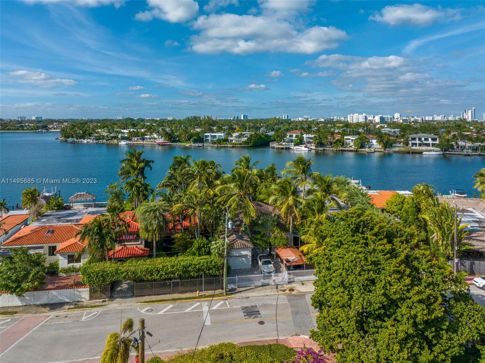 BISCAYNE BEACH-2ND ADDN - Residential