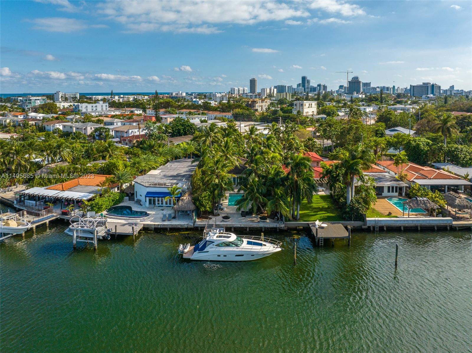 BISCAYNE BEACH-2ND ADDN - Residential