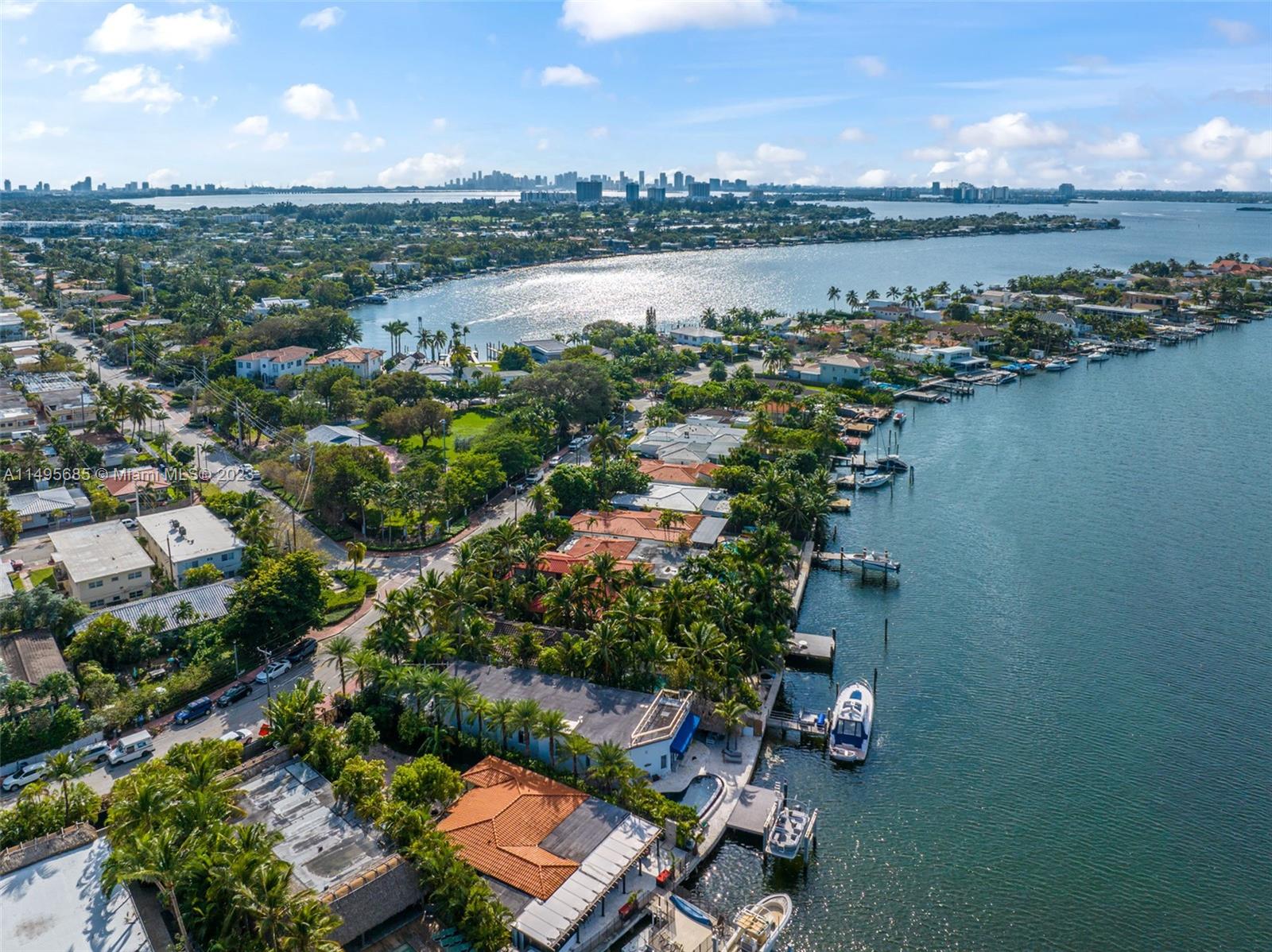 BISCAYNE BEACH-2ND ADDN - Residential