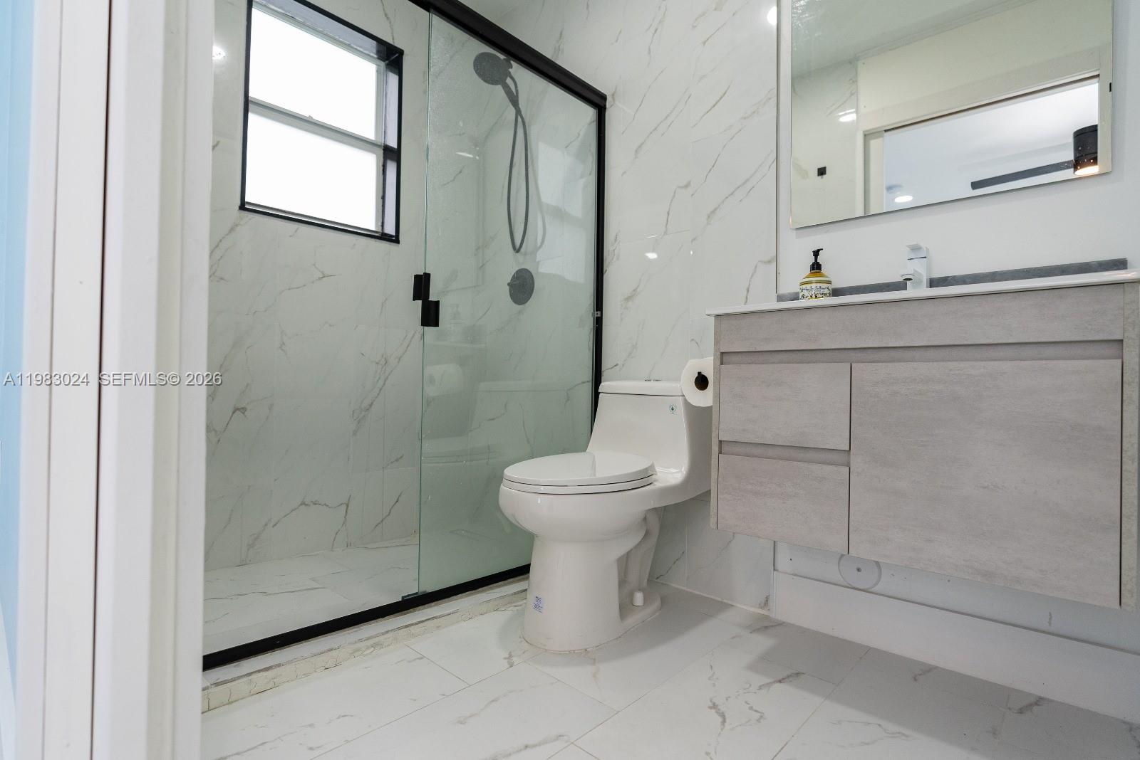 CALUSA CLUB ESTATES PT 3 - Residential Lease