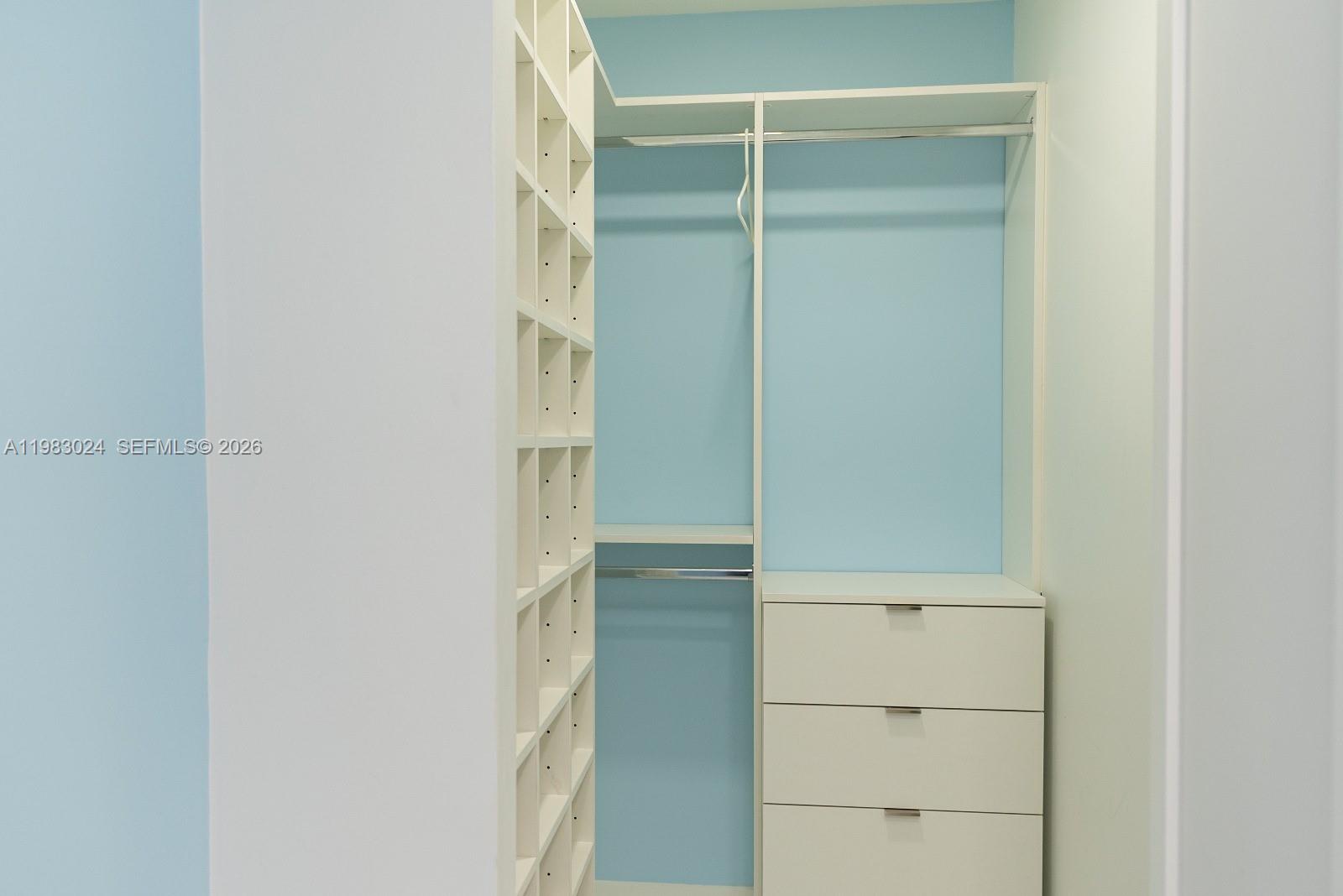 CALUSA CLUB ESTATES PT 3 - Residential Lease