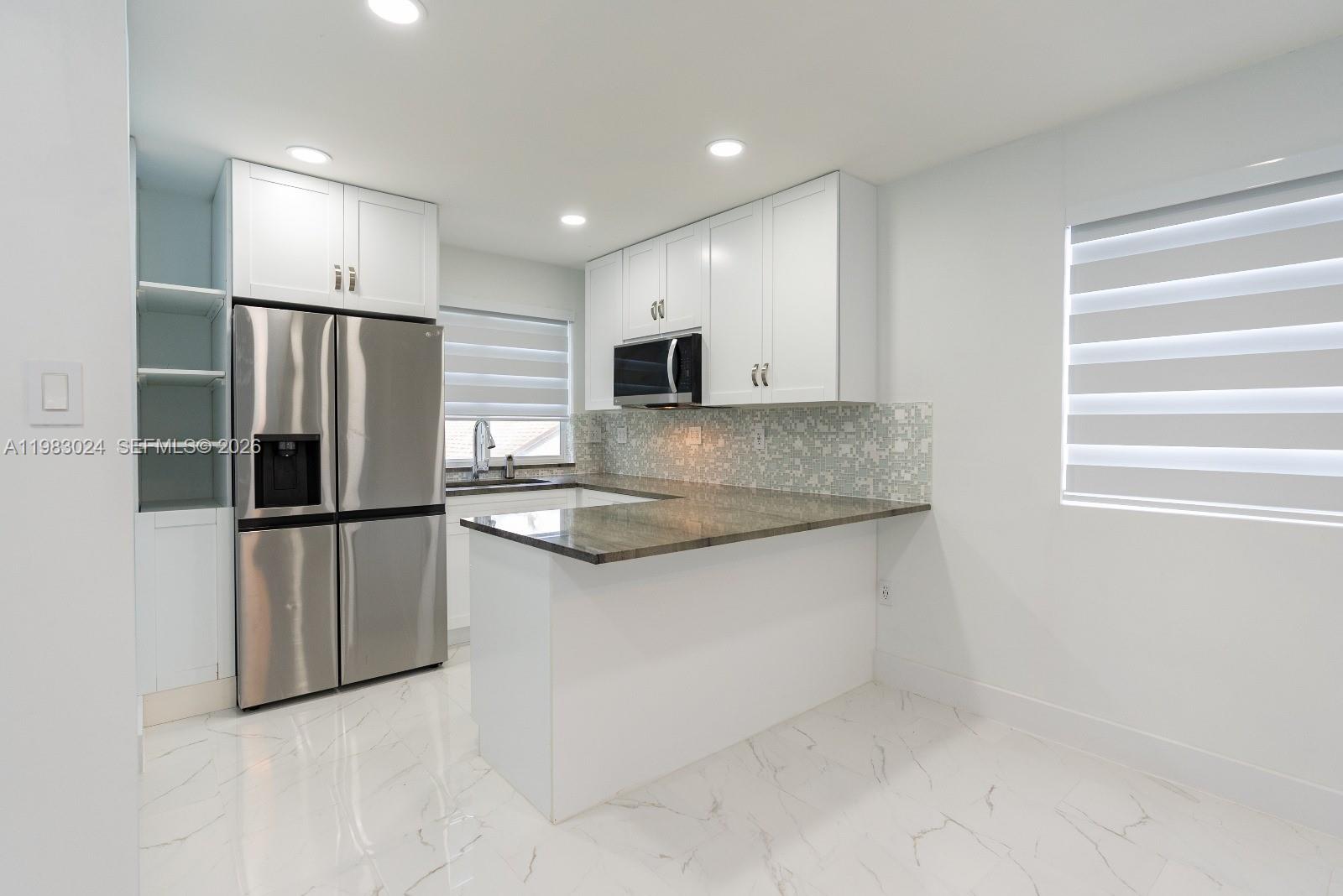 CALUSA CLUB ESTATES PT 3 - Residential Lease