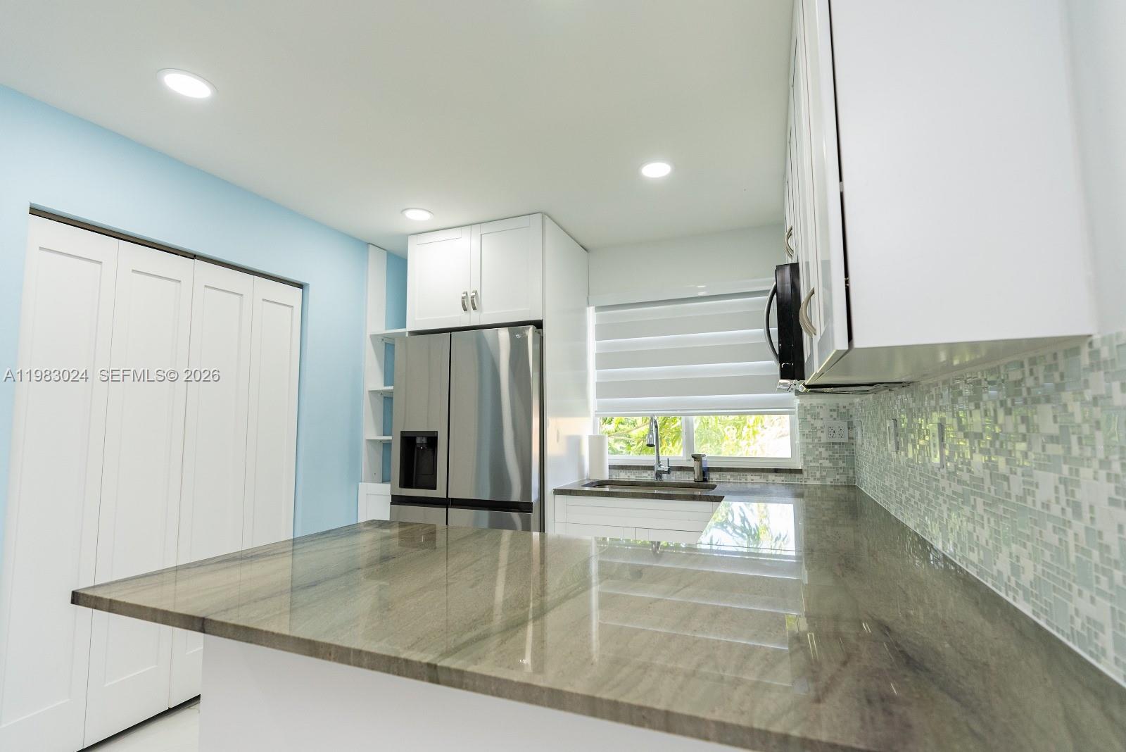 CALUSA CLUB ESTATES PT 3 - Residential Lease