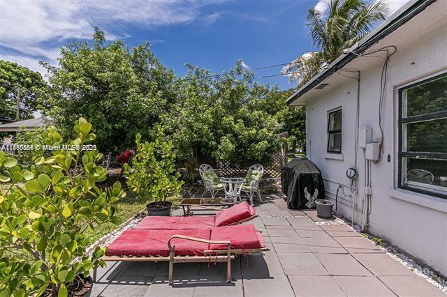 OCEAN WAY PARK - Residential Income