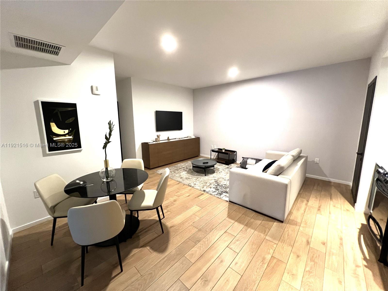 MAP OF MIAMI DADE CO. FL. - Residential