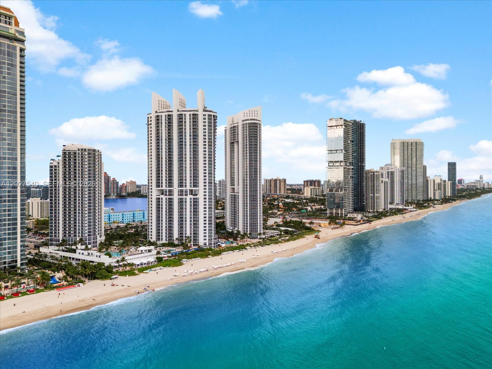 TRUMP INTERNATIONAL SONES - Residential