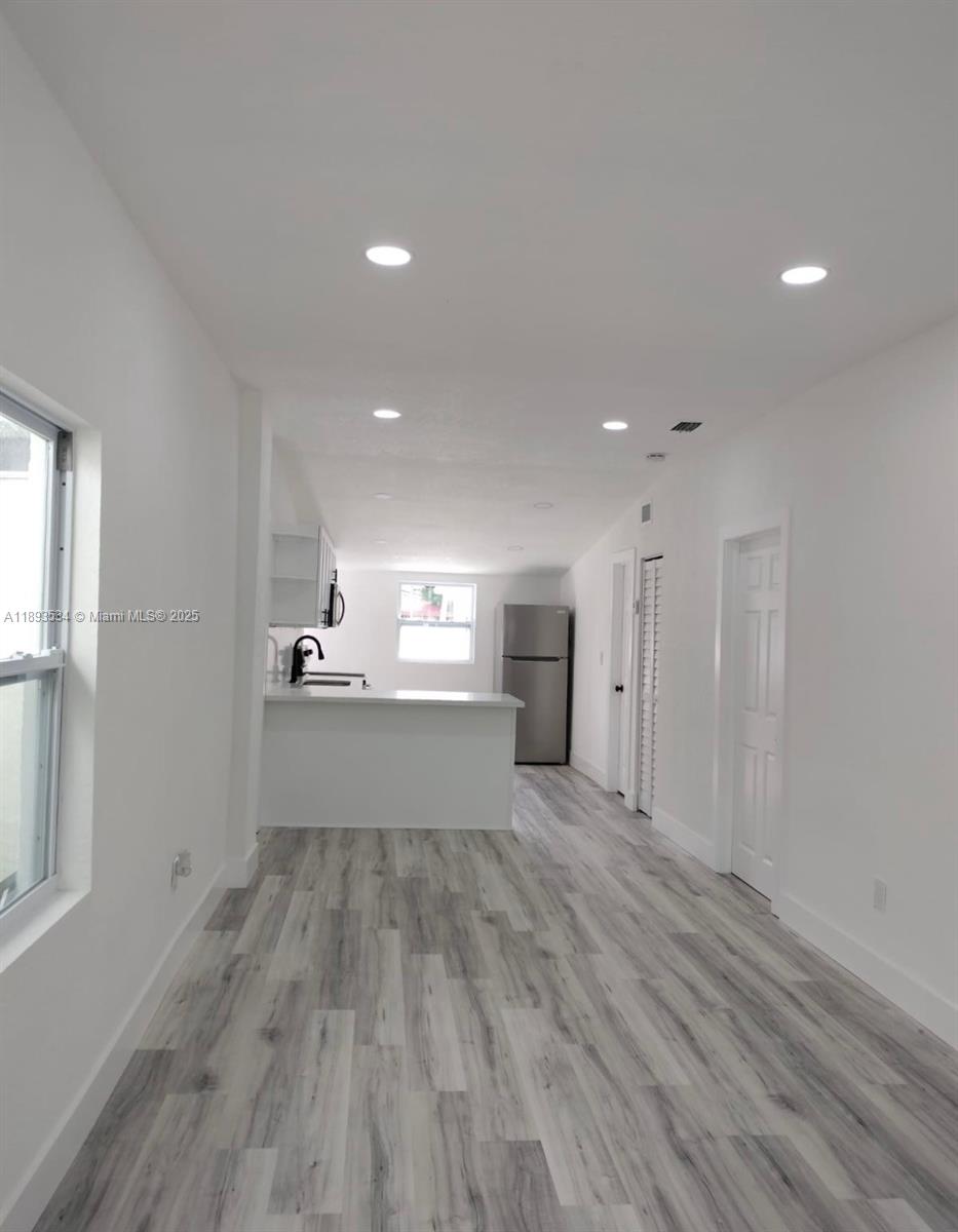 1062 NW 25th St