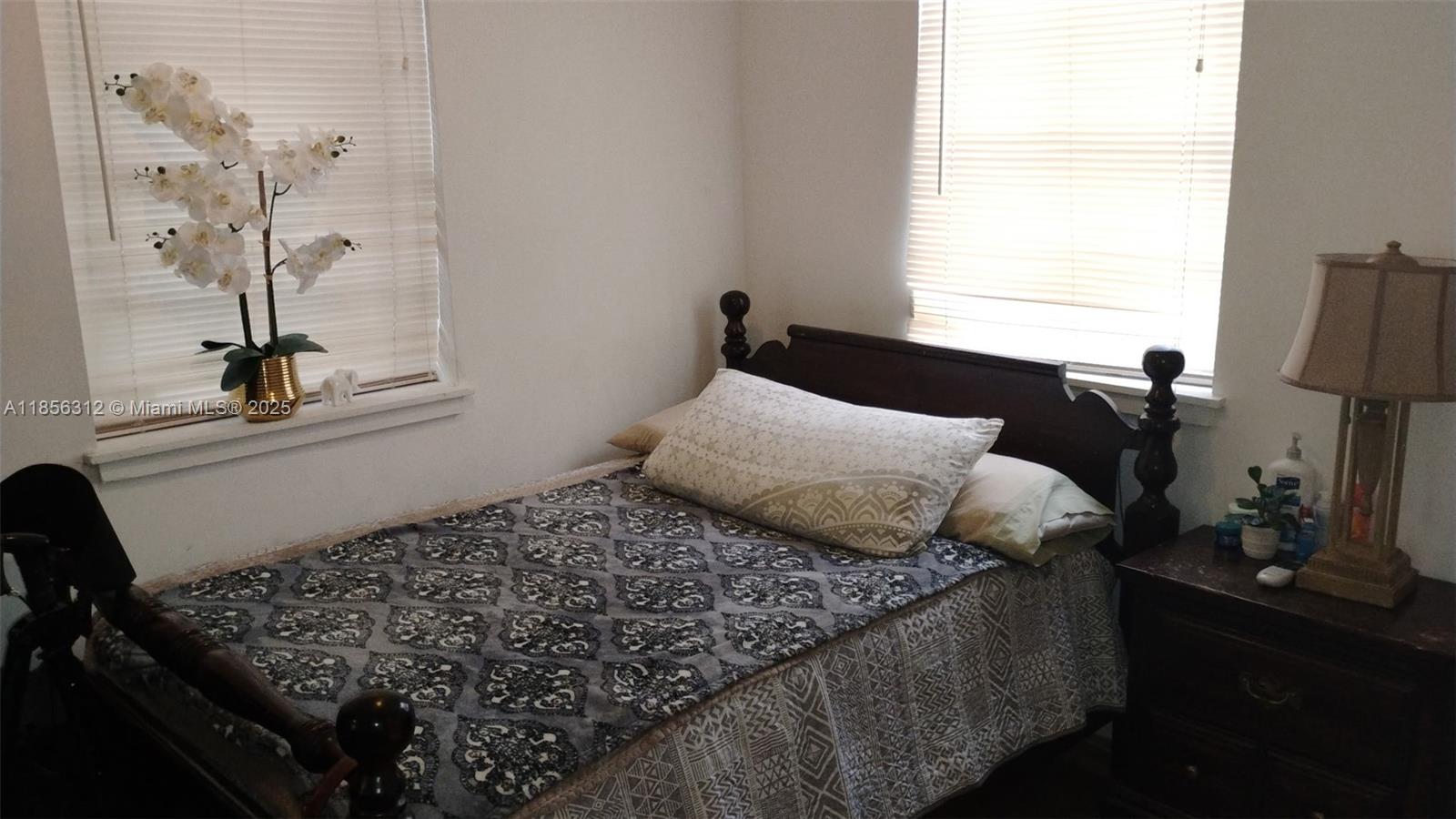 COMM LIBERTY CITY - Residential