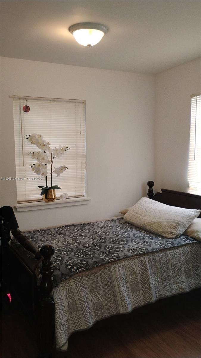 COMM LIBERTY CITY - Residential