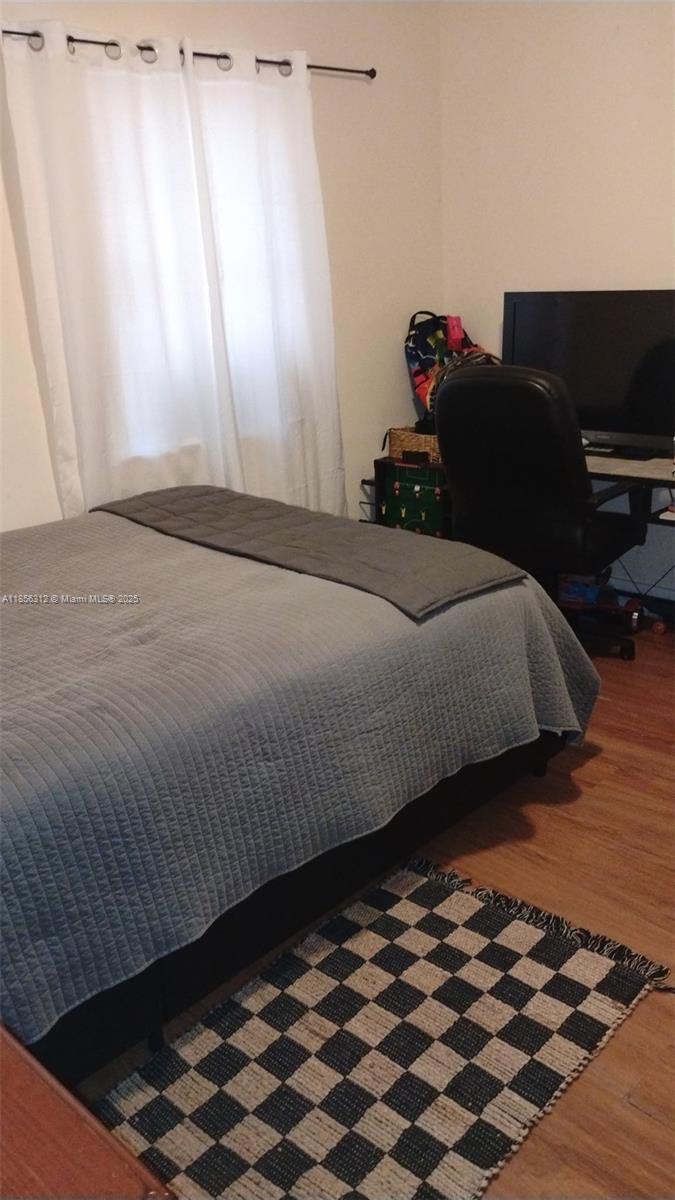 COMM LIBERTY CITY - Residential