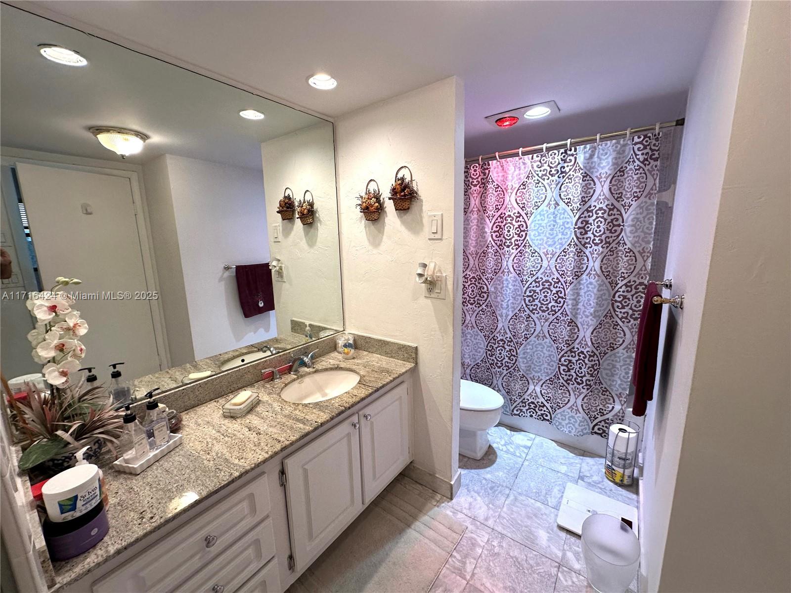 THE BELMONT CONDO - Residential