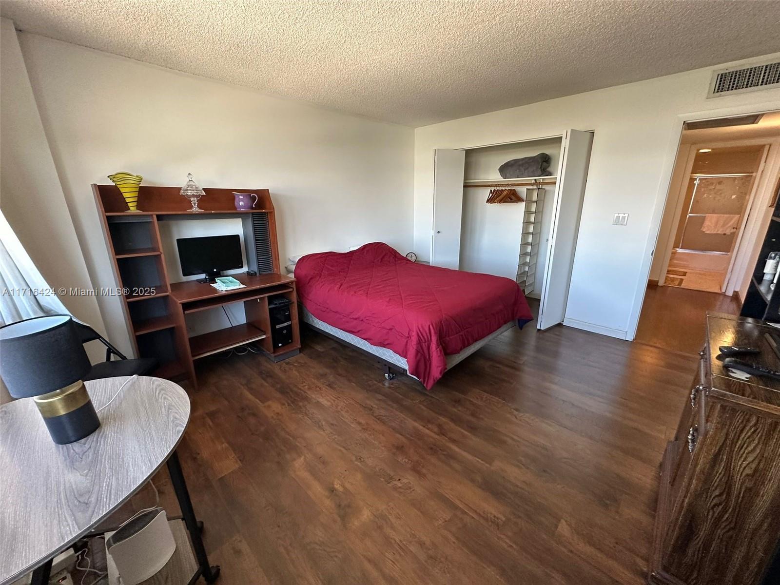 THE BELMONT CONDO - Residential