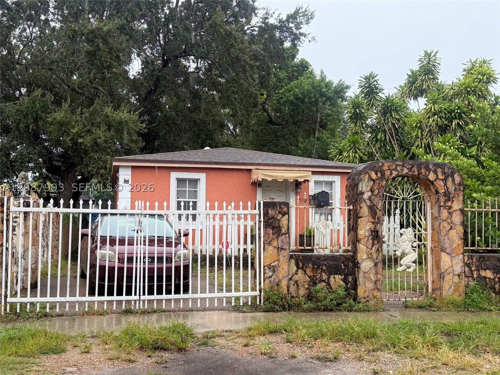 2118 NW 83rd St