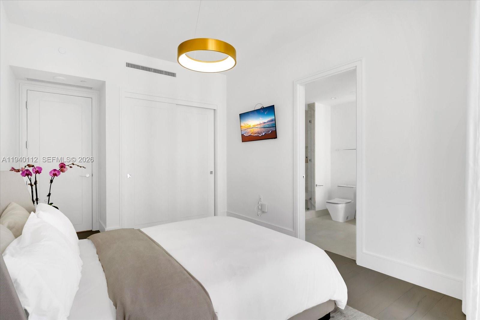 NORTH BISCAYNE BEACH AMEN - Residential