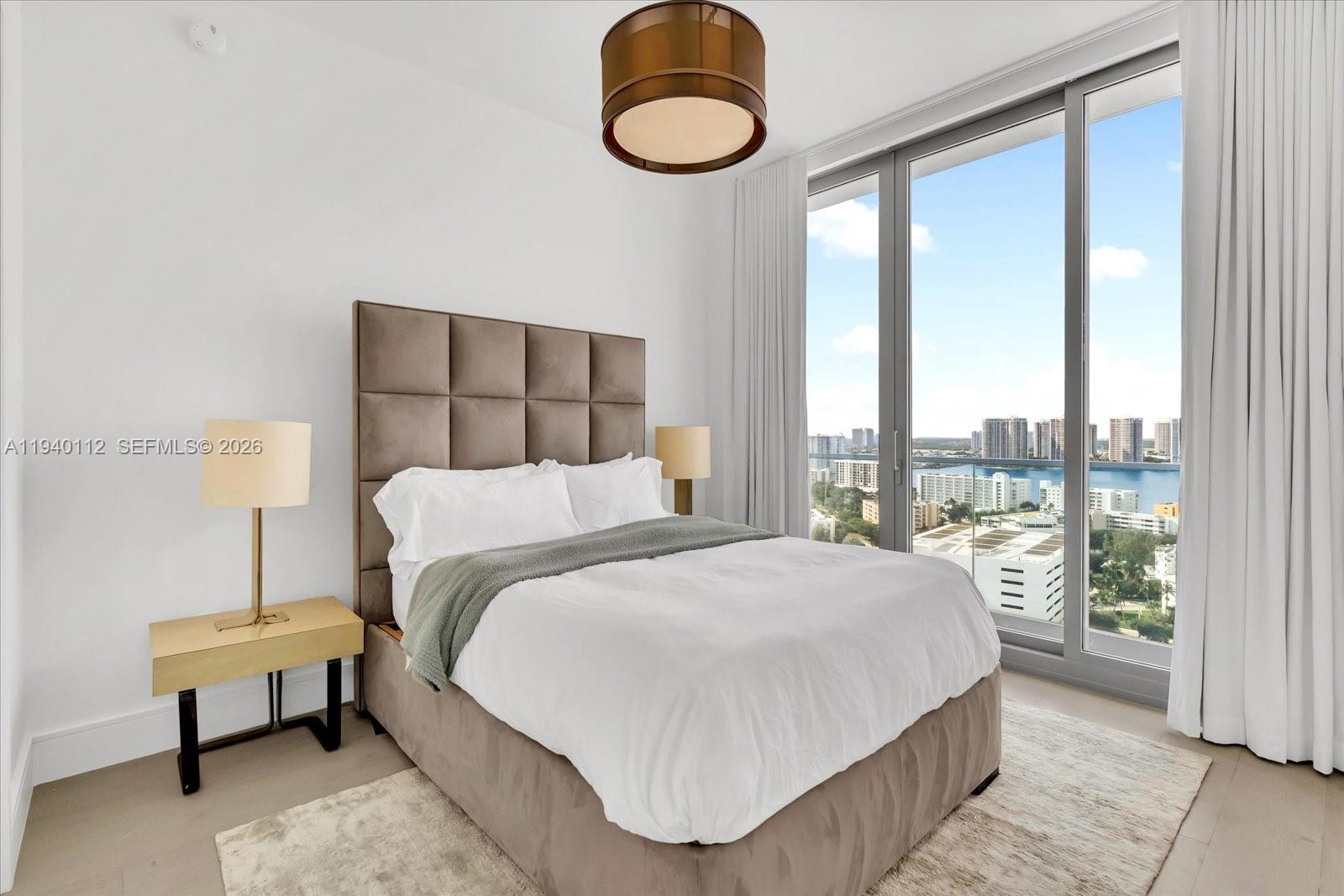 NORTH BISCAYNE BEACH AMEN - Residential